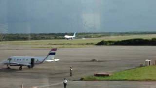 Aterragem em Cuba Voo White em Varadero Landing at Varadero Airport Cuba Atterrissage à Cuba [upl. by Westland]