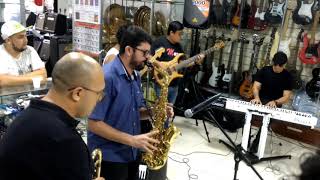 Junior Castro Tocando na Loja Kayano Santarém [upl. by Rayshell]