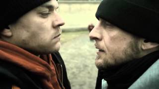 R – Gnadenlos hinter Gittern  Deutscher Trailer [upl. by Archibaldo]