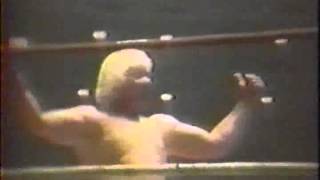 Jackie Fargo vs Jerry Lawler NO DQ 70s MEMPHIS WRESLTING [upl. by Lipfert]