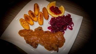 Hirschsteak mit Apfelrotkraut Preiselbeer und Kroketten superlecker [upl. by Letsyrk727]