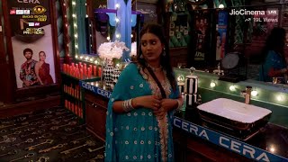 Bigg Boss OTT 3 Live Shivani Kumari Ne Vadapav Girl Aur Sana Makbul Ko Mare Taane [upl. by Lertnahs]