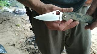 Spyderco s45vn paramilitary 2 field test [upl. by Imotas]