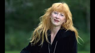 Loreena McKennitt The Lady Of Shalott [upl. by Harmony162]