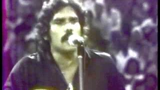 Los Guaraguaos LIVE Perdoname Tio Juan 1974 [upl. by Harvard446]