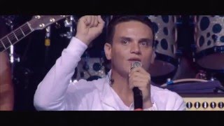 Silvestre Dangond Se vuelve Cristiano y Renuncia al Mundo [upl. by Raclima748]