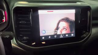 Desbloqueio de vídeo Fiat toro 2024 ler videos na mídia e CarPlay sem fio [upl. by Naitsihc]