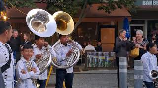 Calenda con la Banda filarmonica Revolución de Lachirioag en Palo Alto Ca [upl. by Leumel]