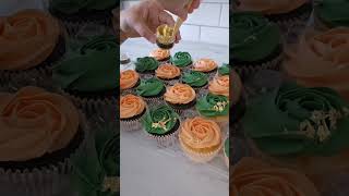 Rosette cupcakes in 24ct gold [upl. by Ahsropal]