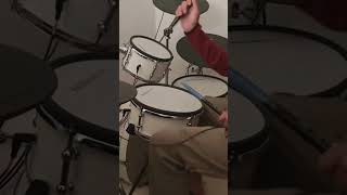 Drum cover en full impro de Flawed MangoesDramamine [upl. by Eiramanin]