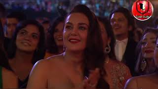 iifa Award 2019 Shahrukh khan dance [upl. by Ahtelat]