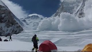 Deadly avalanche on Everest Western CWM [upl. by Emmery954]