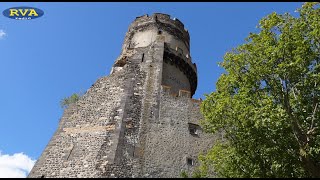 ESCAPADES EN AUVERGNE  Le Château de Tournoël la forteresse auvergnate imprenable [upl. by Amrac]