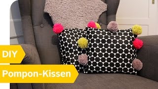 DIY Anleitung – PomponKissen einfach selber machen  Roombeez – powered by OTTO [upl. by Zetram684]