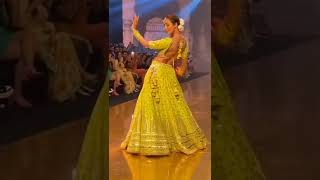 Malaika Arora Dancing On Ramp  Bollywood  Fever FM [upl. by Tav]