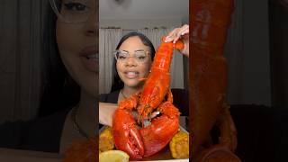 Whole lobster 🦞 🦞 explore lobster seafood viralshort viral [upl. by Bouzoun]