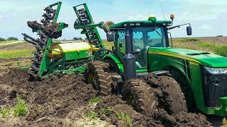 Heavy Tractor got Stuck in Mud Dont make these mistakes OffRoad Tractors work OffRoad [upl. by Kennith]