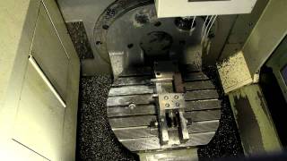 DMG DECKEL MAHO Tool Room Milling Machine [upl. by Corrianne]