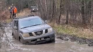 Nissan Pathfinder 25 dci All Terrain [upl. by Tansy170]