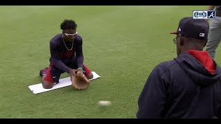 Ron Washington runs Braves rookie Ozzie Albies through fielding drills [upl. by Ahsuoj]