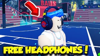 How To Get FREE HEADPHONES In Roblox By Playing DUNKING SIMULATOR [upl. by Ellivro]