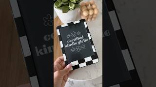 Not getting one of the new 2024 kindles Easily decorate your kindle with a skin [upl. by Notneuq]