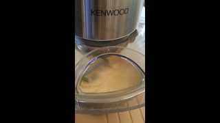 demonstration robot kenwood prospero km242 [upl. by Mafala584]