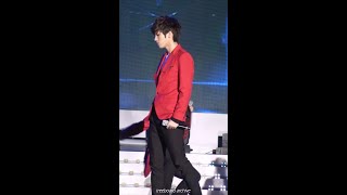 인피니트 남우현 111022 여수세계박람회 성공기원특집 콘서트  Paradise Infinite Woohyun Fancam [upl. by Aicert794]