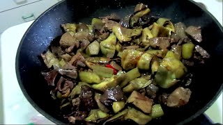 Coratella alla romana con carciofi  Lambs pluck a la romana with artichokes [upl. by Zipporah587]