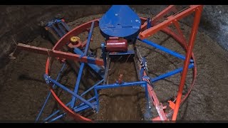 SPIROMAX SILO UNLOADER working in a silo of all grass haylage with 50 moisture content [upl. by Lyram]