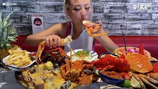 Raina Huang takes on the 250 seafood boil challenge  Bite Size [upl. by Twum]