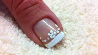 Belleza manicura francesa  cómo hacer la manicura francesa con un toque personalizado [upl. by Aicil]