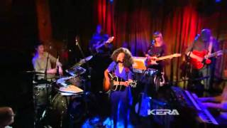 Corinne Bailey Rae  Diving For hearts  In Live  2010 avi [upl. by Arrek]