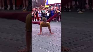 Split almost reveals street performers secret streetdance viralshort [upl. by Inihor911]