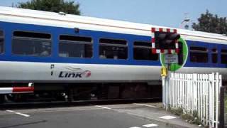 165 PAssing over a level crossing heading for Marlow [upl. by Melise]