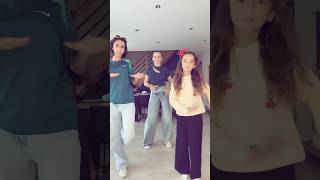 Qui danse le mieux  shortvideo humour mereetfille dance [upl. by Chapel454]