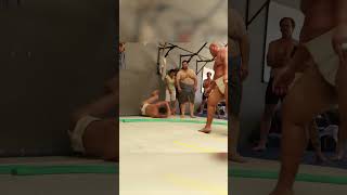 Sumo An ancient sport in Japan lifehacks facts shorts experiment sumo [upl. by Dinah]