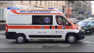 Ambulanza SUEM 118 Napoli in emergenza Ambulance responding code 3 [upl. by Whall]