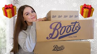 Huge Christmas Boots Haul Gift Sets Makeup Skincare Perfume amp More [upl. by Burton]