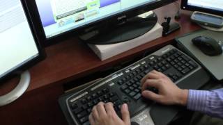 Watch QWERTY vs DVORAK Keyboard Typing Test Demonstration BacktoBack [upl. by Newmark317]