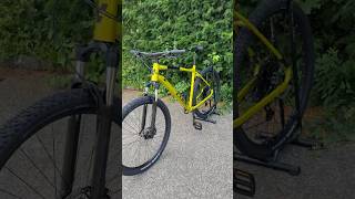 🚴‍♂️ Cube Analog flashlime n black HardtailMountainbike mhwbike cubebikes mtb hardtail bike [upl. by Ydnolem]