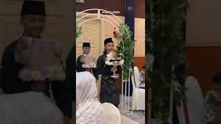 Perarakan masuk dulang mas kahwin amp hantaran  Emcee Ezal pengacaramajlis emcee emceekahwin [upl. by Amles162]