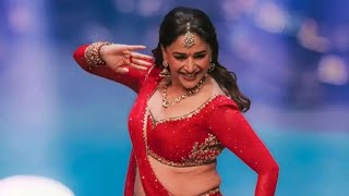 Madhuri dixit dance performance in Nexa iifa 2024 happened in Abu Dhabis madhuri dance iifa2024 [upl. by Nageek]