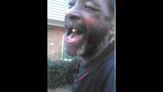 Homeless Man sings Bump N Grind R Kelly [upl. by Patrica587]