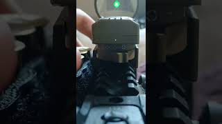 An affordable reflex sight and flashlight [upl. by Manvell]