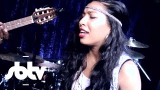 Melanie Fiona  quotMonday Morningquot  A64 S1EP38 SBTV [upl. by Ak]