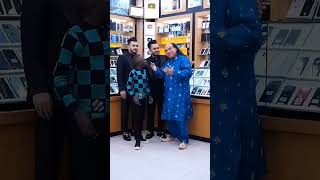 Dr jatka say song BDO bdhi 🎹 with african boy on Zamzam electronic shop🥀 [upl. by Astto]