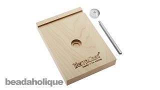 How to Use the Tierracast Eyelet Setting Wood Block [upl. by Kuhn964]