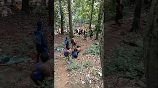 சபரி காடு காட்டுக்கு நடுவே ஓடும் பாம்பை ஆறு  veeramanidasan in sabarimala yatra video song tamil [upl. by Aemat]