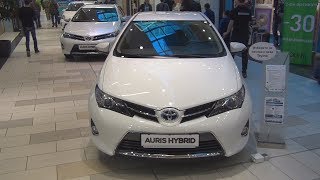 Toyota Auris Hybrid 18 VVTi Fancy Exterior and Interior [upl. by Tahpos550]